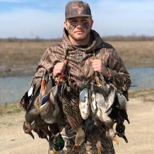 Meet your Posher, Hunter